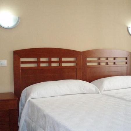 Hostal El Altozano Montánchez المظهر الخارجي الصورة