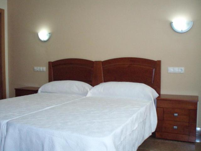 Hostal El Altozano Montánchez المظهر الخارجي الصورة